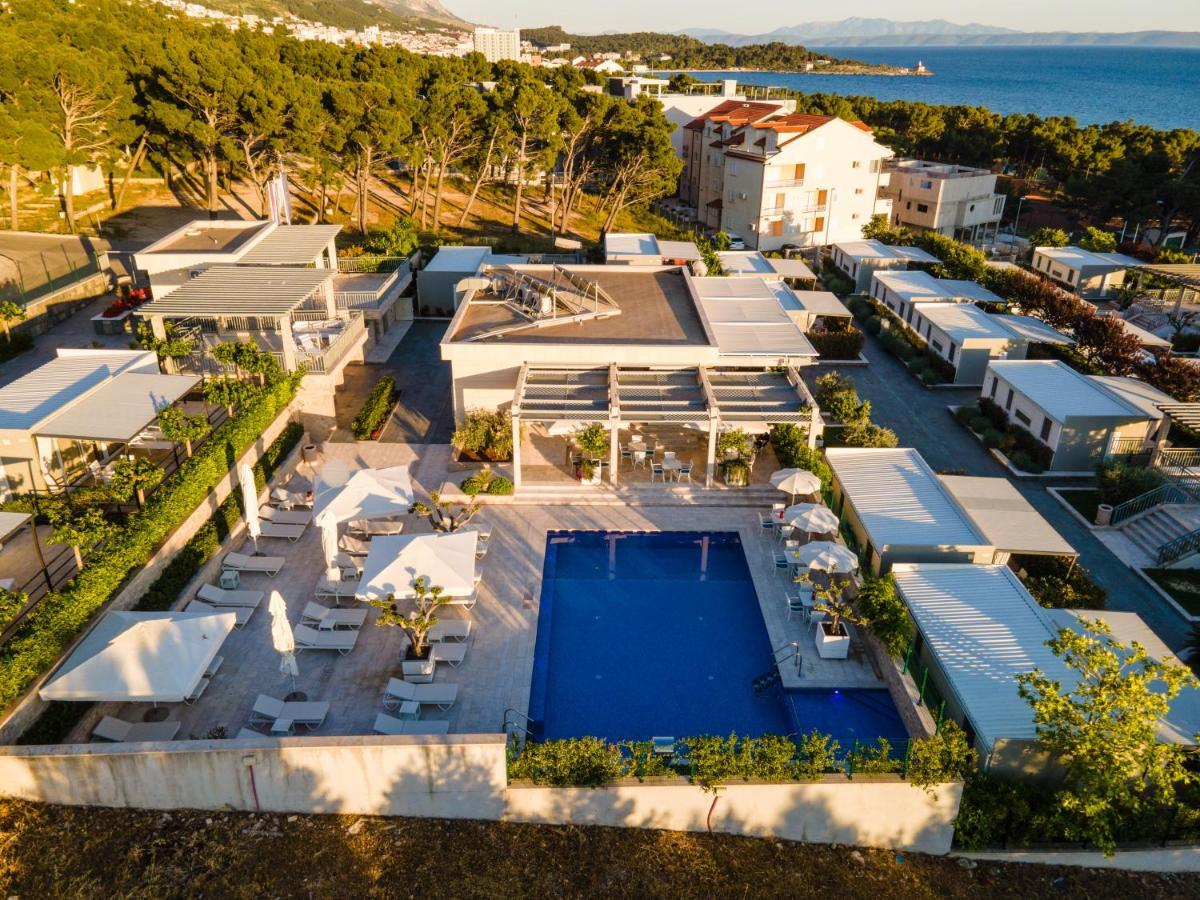 Poseidon Mobile Home Resort Макарска Екстериор снимка