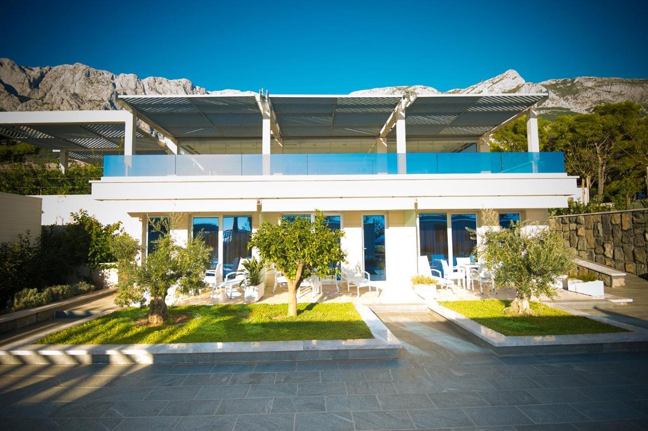 Poseidon Mobile Home Resort Макарска Екстериор снимка