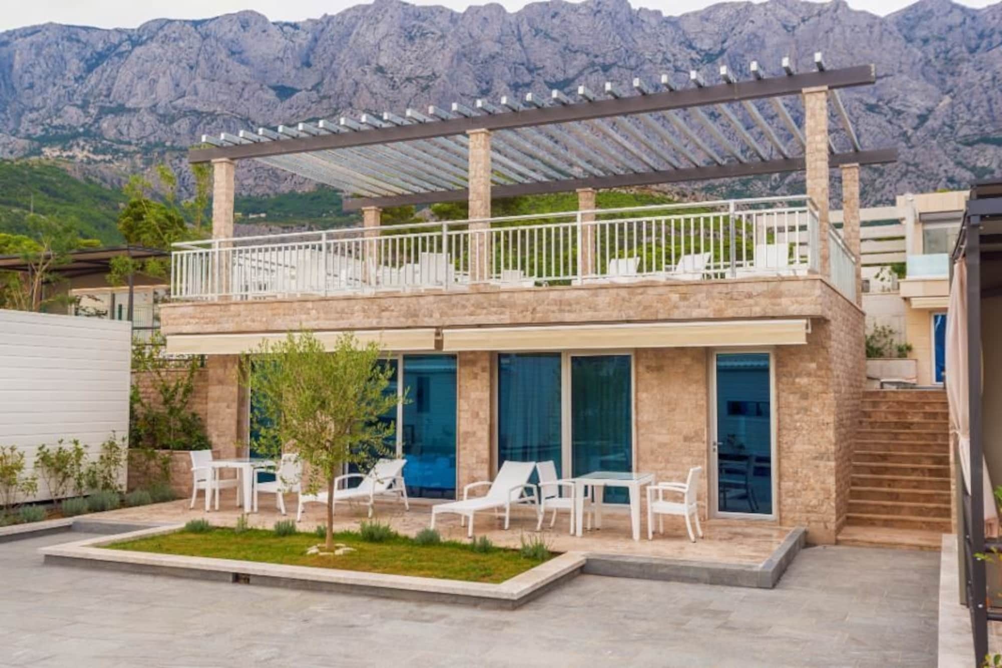 Poseidon Mobile Home Resort Макарска Екстериор снимка